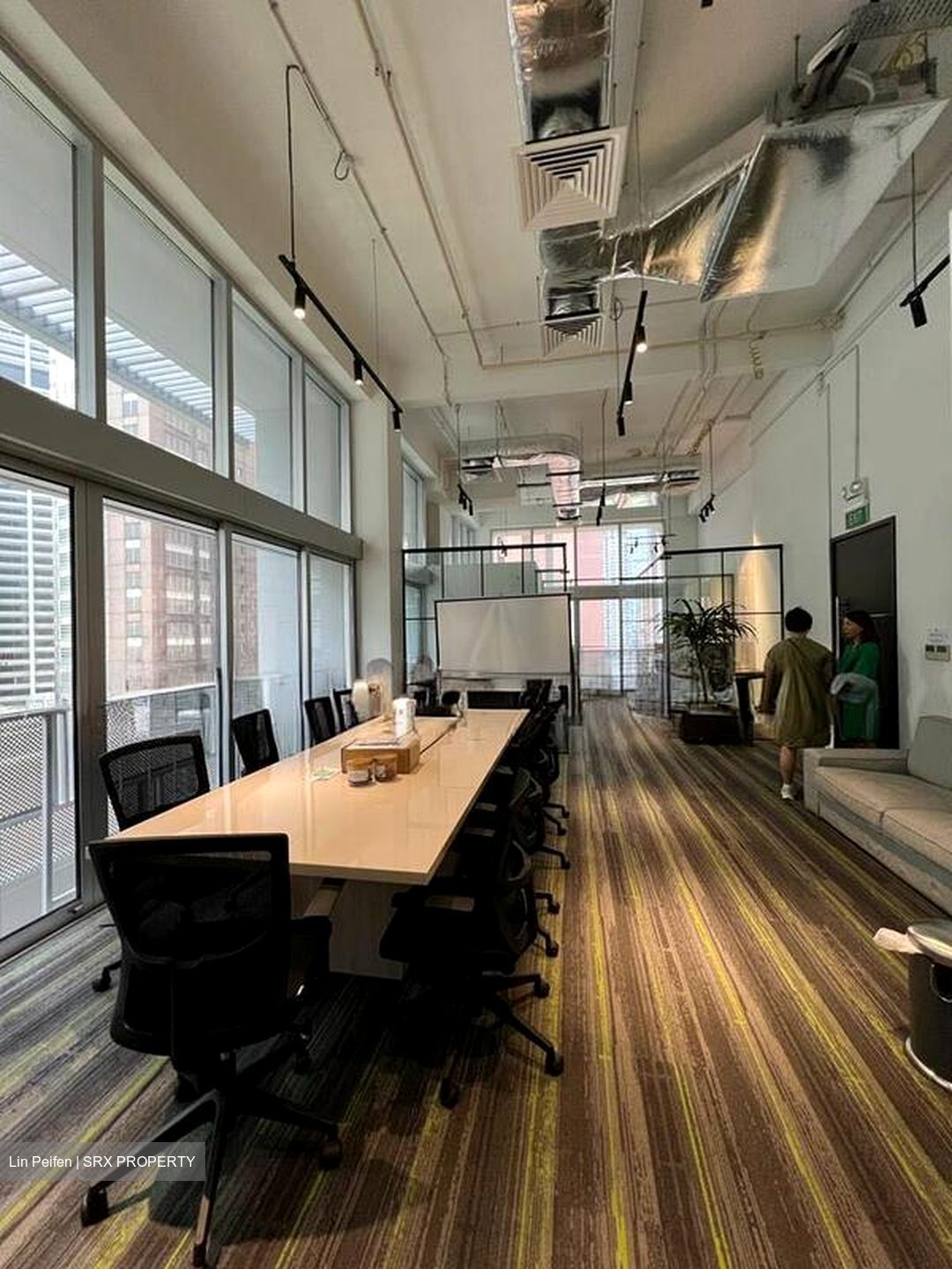 Eon Shenton (D2), Office #517535821